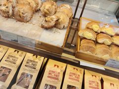 -哈尔滨秋林食品有限责任公司(秋林公司店)