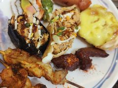 -锤头鲨毛肚海鲜烤肉自助餐厅(国购广场店)
