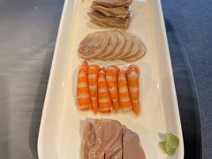-HOMES上海本帮菜(襄阳公园店)