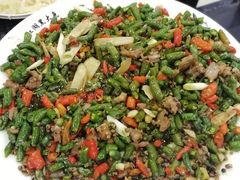 特色尖椒兔-江湖黑大兔(杨家坪店)