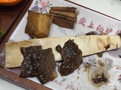 -沪华海鲜大酒楼(南汇店)