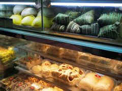 面包甜点陈列柜-白玉兰食品(甜云店)