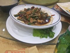 -乔家小院•本地小海鲜•非遗驴肉(万年泉路店)