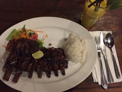 -Pundi Pundi Restaurant