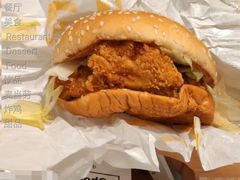 肉肉大方炸鸡堡-麦当劳(四川北路店)