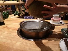 -椰夫人·养生椰子鸡(金沙洲永旺店)