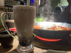 大红袍珍珠奶茶-湊湊火锅·茶憩(杭州湖滨银泰in77店)