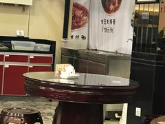 大堂-鸿瑞興面馆(梅岭店)