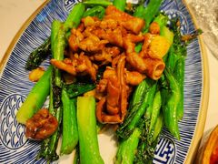 锅气油渣菜心远炒鸡杂-常来小聚·广州非遗传承餐厅(高德置地店)