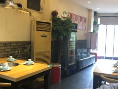 -超越炭火牛蛙火锅鸡(河东店)