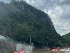 -仙人谷漂流景区