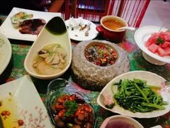 -蘑菇私房菜小馆(杨家坪西城天街店)