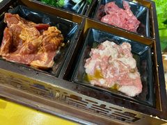 招牌四宫格-地桌烤肉
