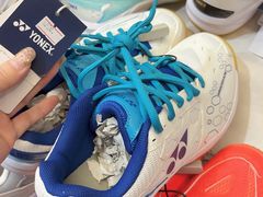 -YONEX苗江运动城(源深店)