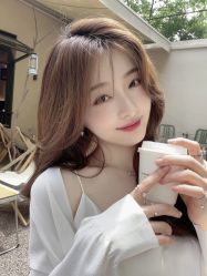 -丝语萱形象