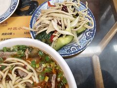 -东方宫·中国兰州牛肉拉面清真(三里屯店)