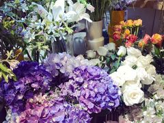 -谷莠子花艺气球派对·绿植造景·花艺沙龙(东海缤纷天地店)