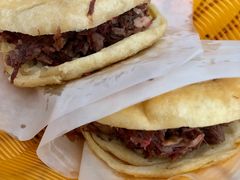 -闫家驴肉老店(华电一校店)