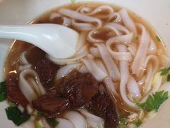 牛腩汤河粉-熊记鸡粥瑞熊美食店(石岗大街店)