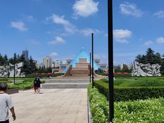 -上海市龙华烈士陵园