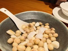 -莲餐厅·湖北菜·潜江小龙虾店(愚园路店)