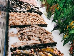 -金滏山烤肉·海鲜·火锅自助餐厅(襄阳万达店)