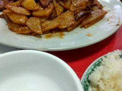 -一口猪海鲜浑锅·东北家常菜