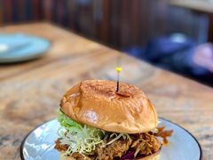 手撕猪肉汉堡-RAC BAR(安福路店)