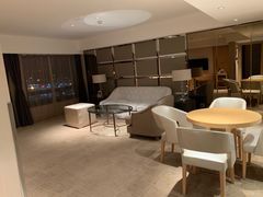 -上海中航虹桥机场泊悦酒店