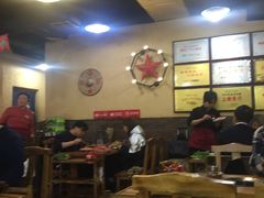 大堂-东镇老火锅(长春路首店)