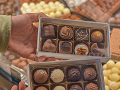 -Laderach 莱德拉(上海环贸iapm店)