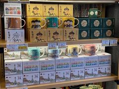 面包甜点陈列柜-茶颜悦色(花园道店)