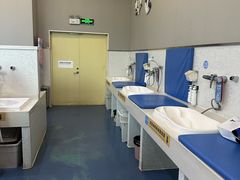 -龙格亲子游泳•水育早教运动中心