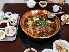 -朝伟清真铜瓢牛肉馆(三十年老·店)