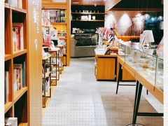 -百新书局(尚悦湾店)