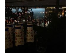 -顽啤熊·酒客酒馆(苏城夜景必选店)