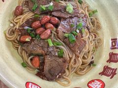 -周真真南昌拌粉·瓦罐汤(光启城店)