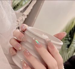 -莎拉美学·美甲美睫