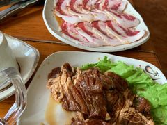 -牛信亭韩国料理·炭火烤肉(紫藤路店)
