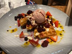 浆果华夫饼-Moka Bros 摩卡站(西单大悦城店)