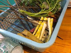 -何氏串串香火锅(翠亨店)