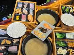 -勺子米线·云南传统小吃市集(四方街店)