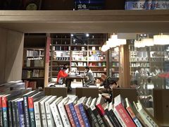 -漓江书院(三祺广场店)