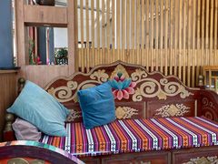 -四姑娘山阿巴郎·藏式花园餐厅