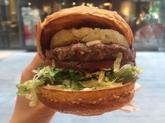 -The Habit Burger Grill 哈比特汉堡(复兴soho店)