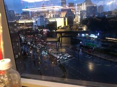 -捞王锅物料理(上海世茂广场店)