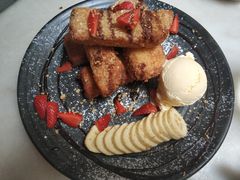 -The Daily Fix Cafe