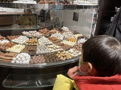 -Laderach 莱德拉(上海环贸iapm店)