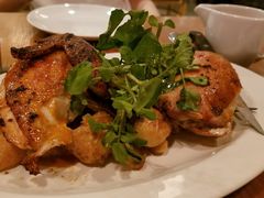 -ROAST coffee & eatery