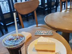 -星巴克(南宁民歌湖店)